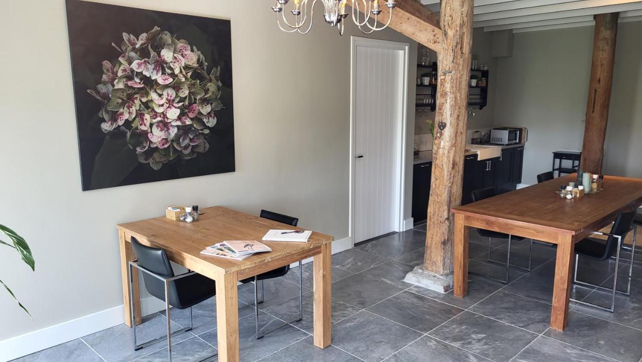 The Barnyard Bed & Breakfast Balinge Екстериор снимка
