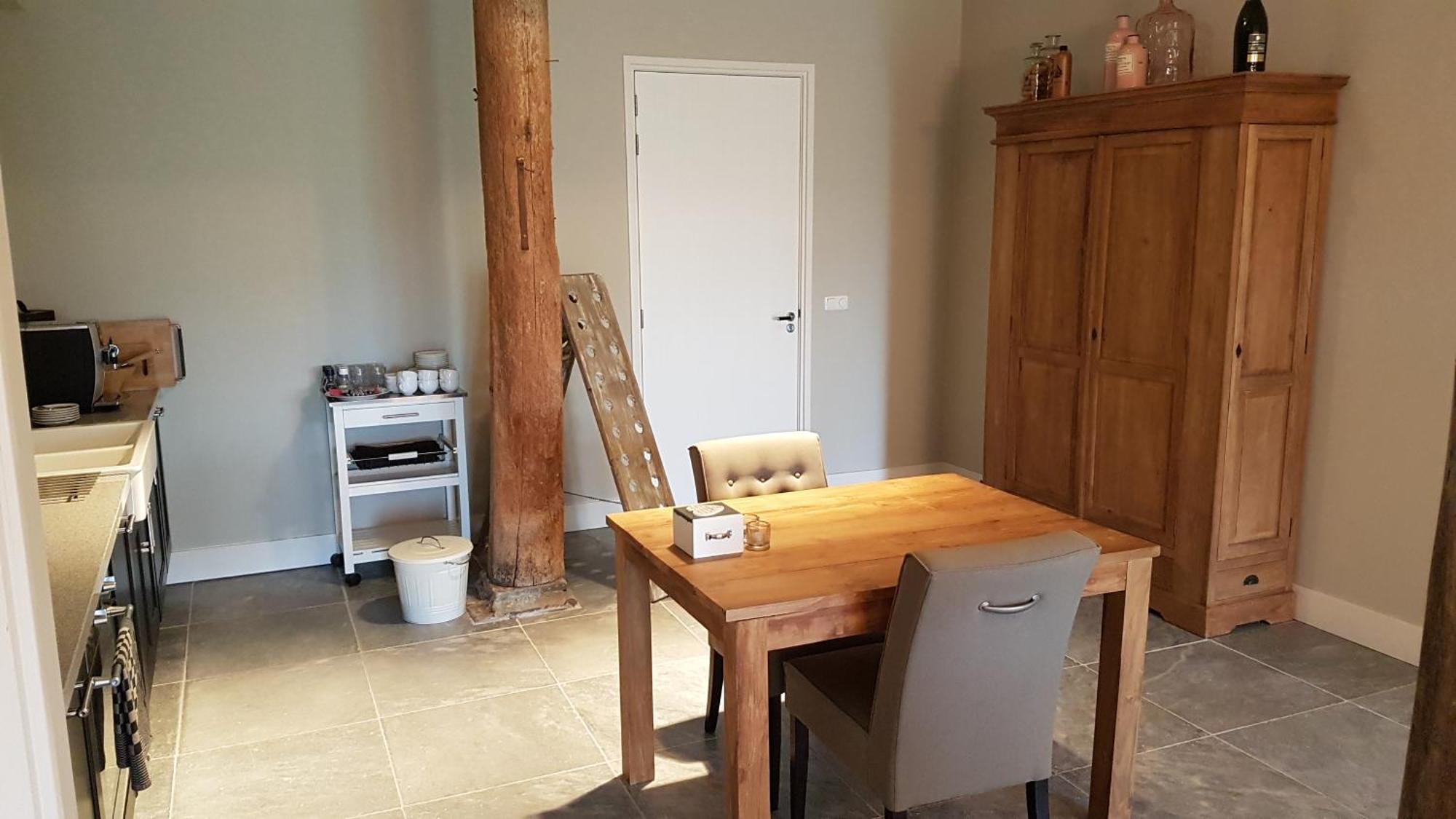 The Barnyard Bed & Breakfast Balinge Екстериор снимка