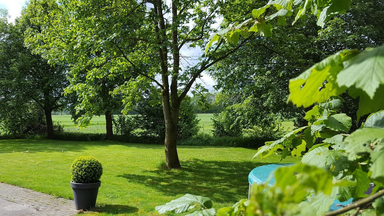 The Barnyard Bed & Breakfast Balinge Екстериор снимка
